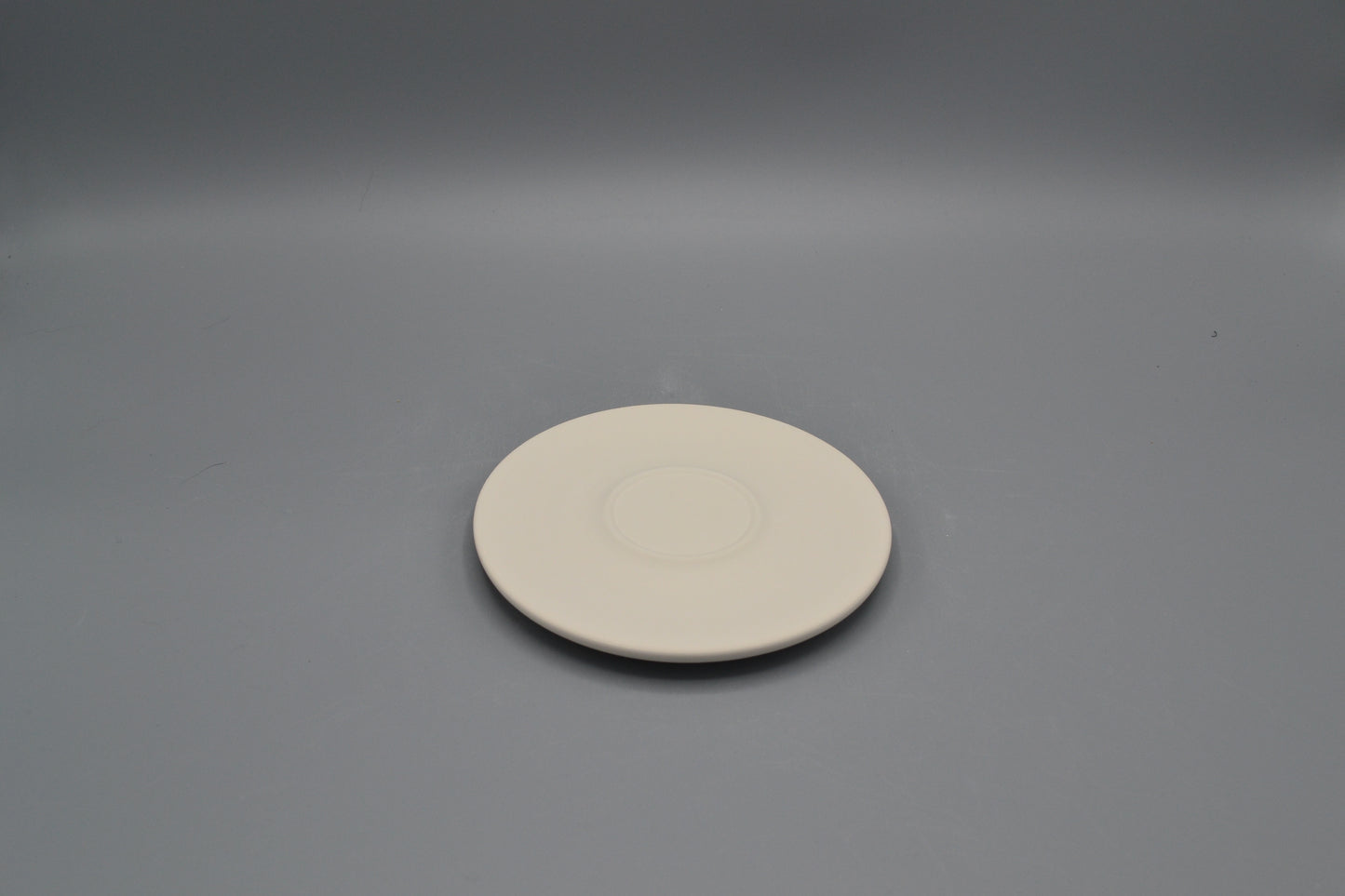 Piatto the e caffè Iris in ceramica semilavorata GREZZA da dipingere