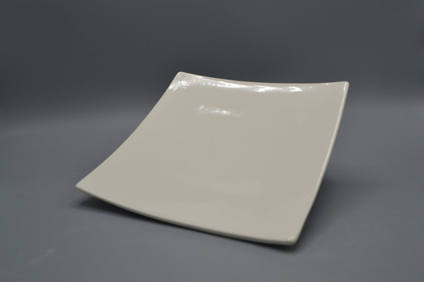 Piatto Quadro Punta in ceramica LUCIDA cristallinata